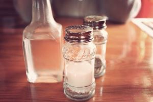 Vinegar as baking powder substitute